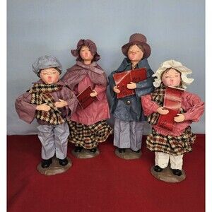 Christmas Carolers Dolls Paper Mache Choir Figurines Set of 4 Holidays Vtg